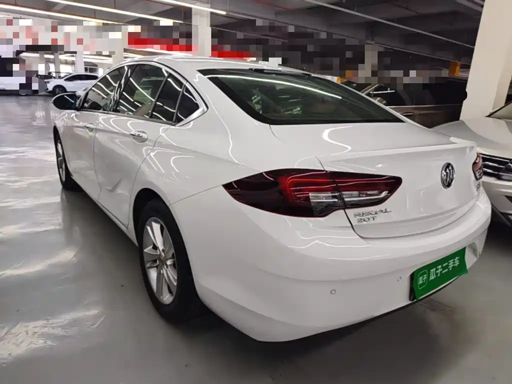 Buick Regal — миниатюра 5