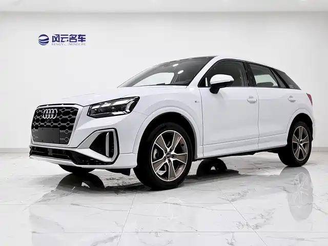 audi q2l