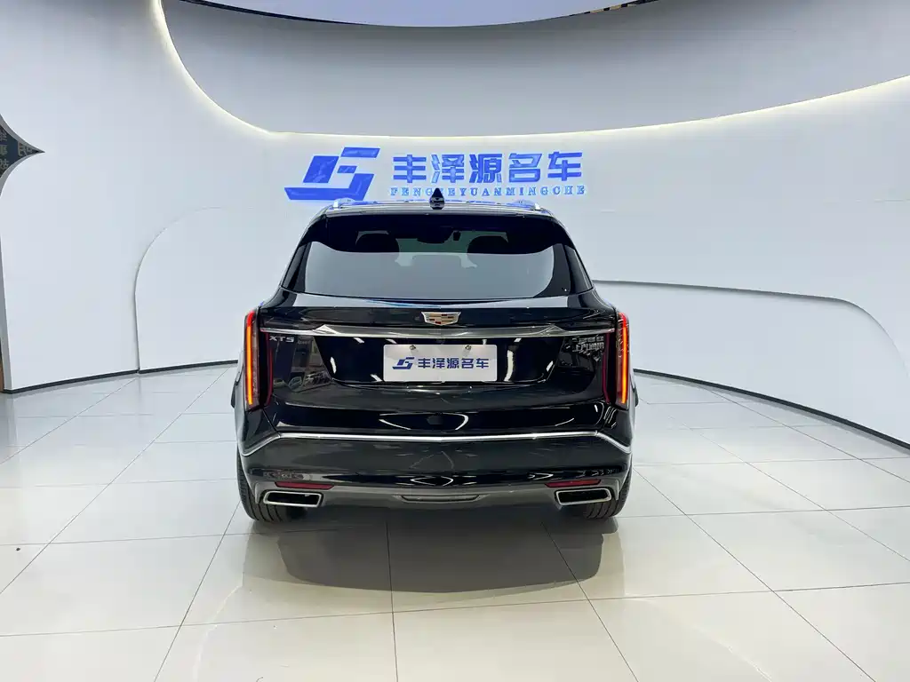 Cadillac XT5 2026 2.0T