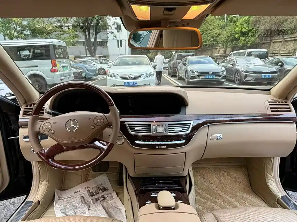 Mercedes-Benz S-Class — миниатюра 6