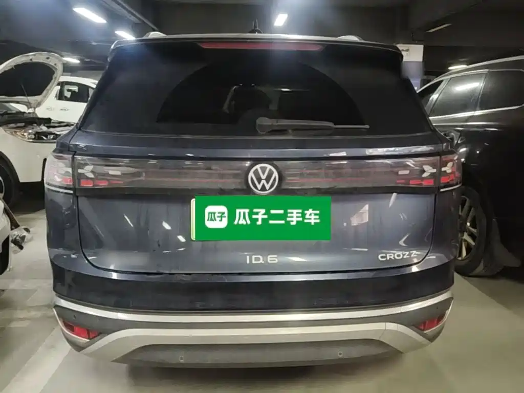 Volkswagen ID.6 Crozz — миниатюра 6