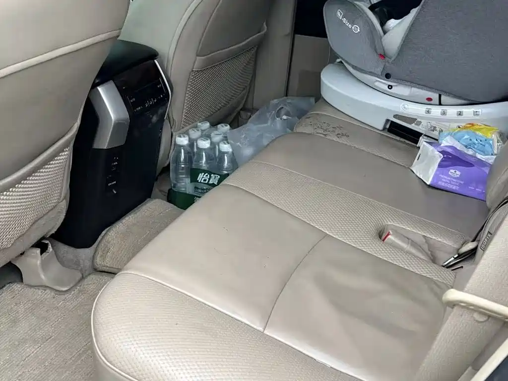 Toyota Prado — миниатюра 8