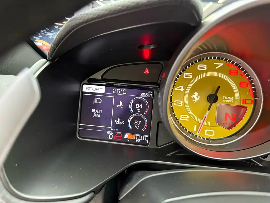 Ferrari Portofino — миниатюра 12