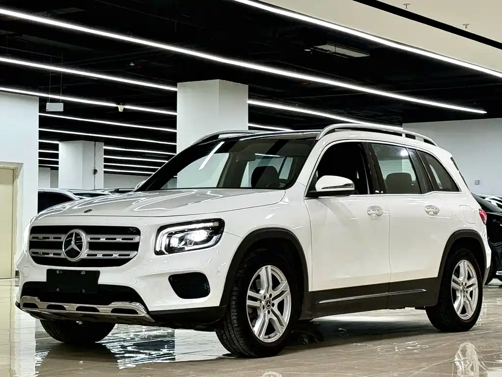Mercedes-Benz GLB 2021