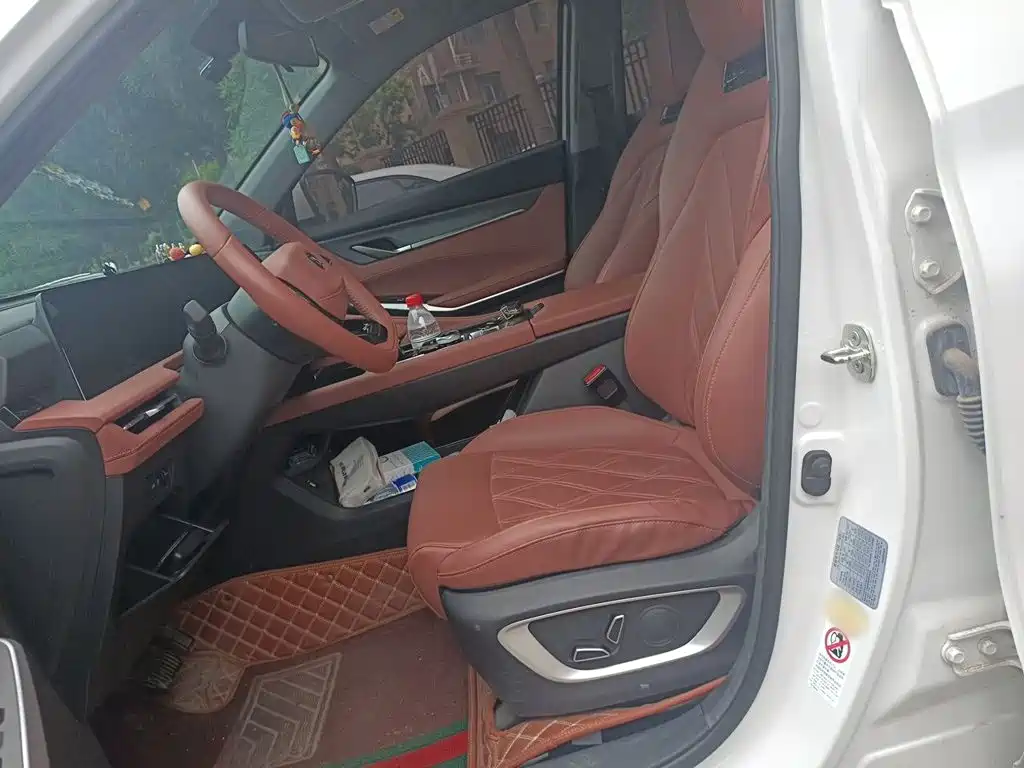 Changan Changan CS75PLUS — миниатюра 8