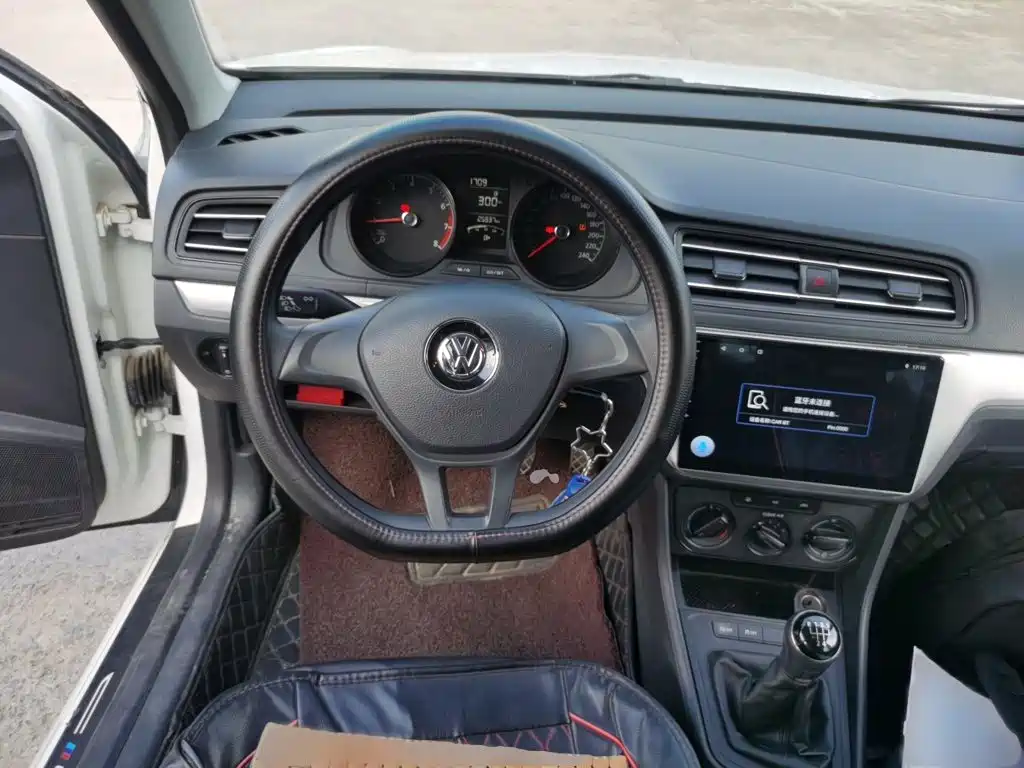 Volkswagen Lavida — миниатюра 3