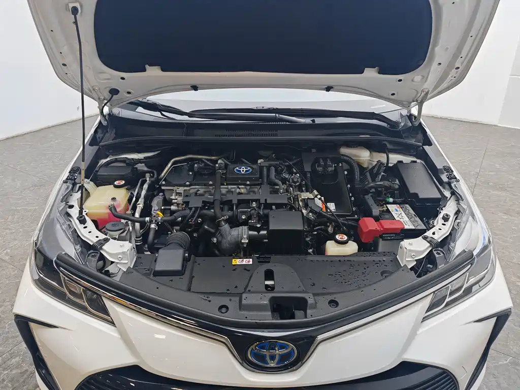 Toyota Corolla — миниатюра 13