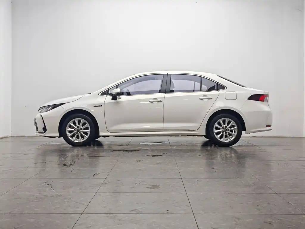 Toyota Corolla — миниатюра 10