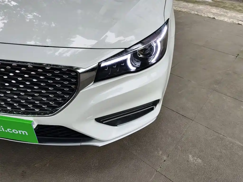 MG MG6 — миниатюра 24