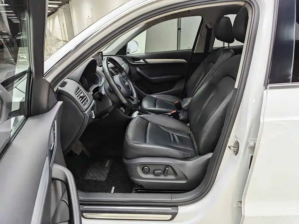Audi Q3 — миниатюра 8