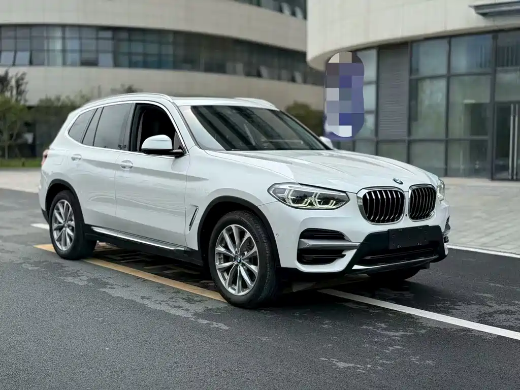 BMW X3 2021