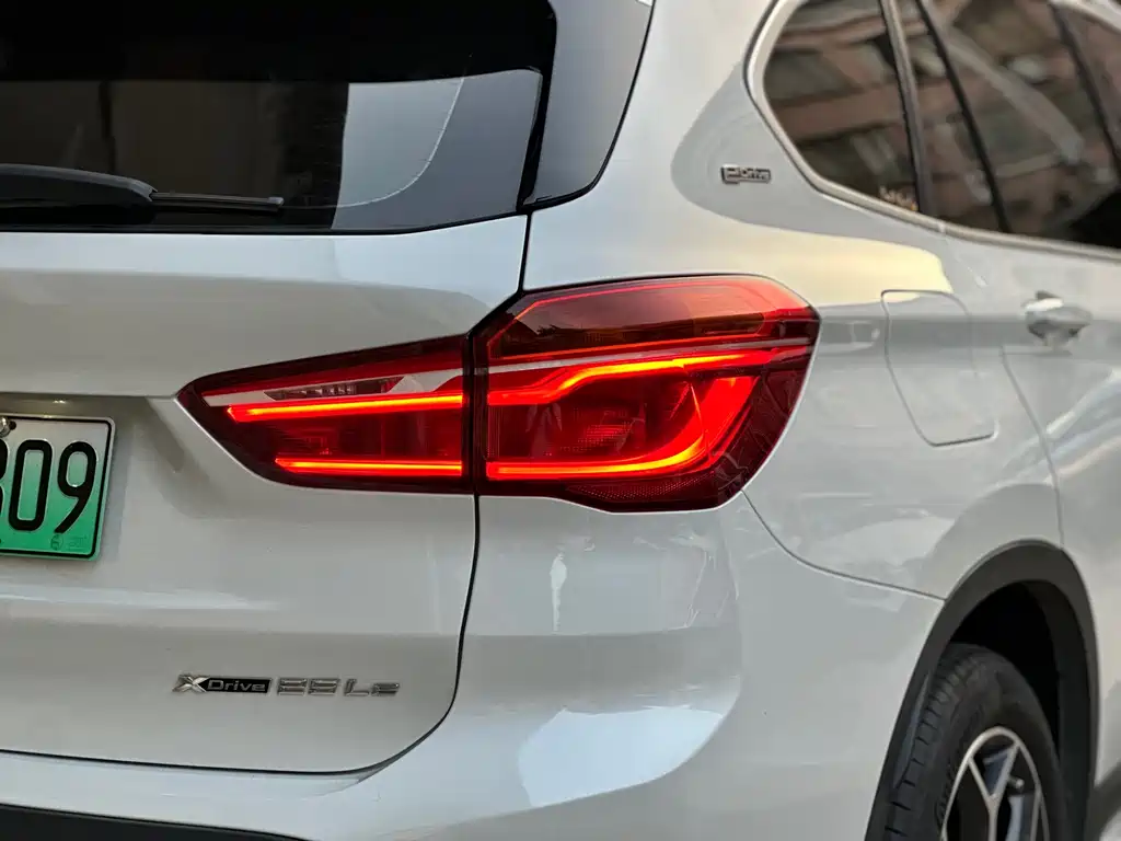 BMW X1 New Energy — миниатюра 8