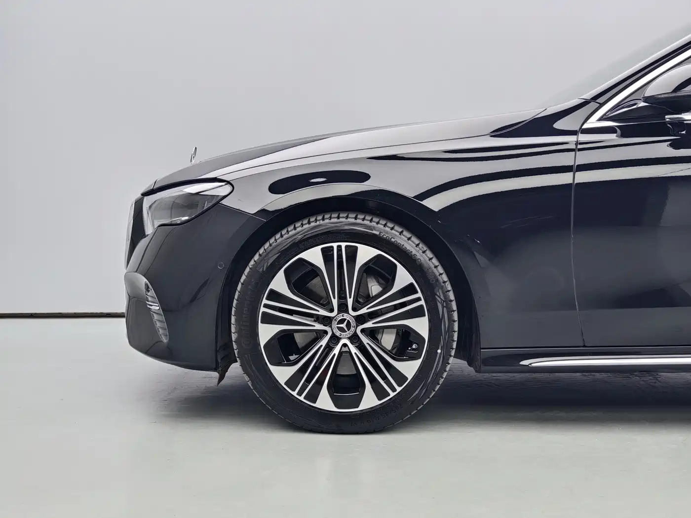 Mercedes-Benz E-Class id 4622379 из Китая 8