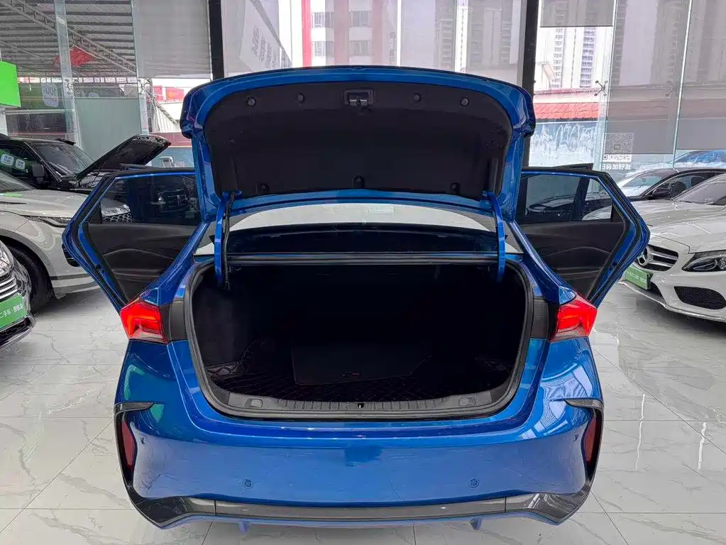 Buick Verano — миниатюра 24