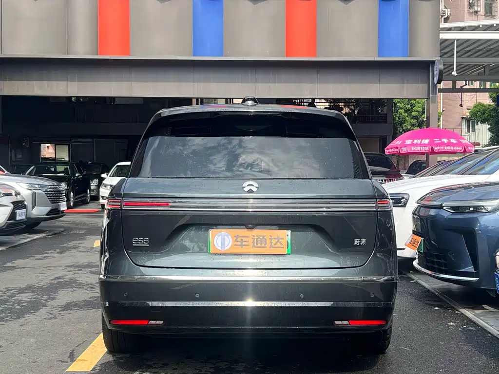NIO ES8 — миниатюра 5