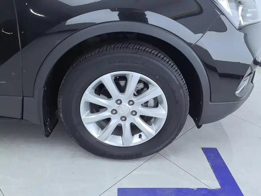 Buick Envision Plus — миниатюра 6