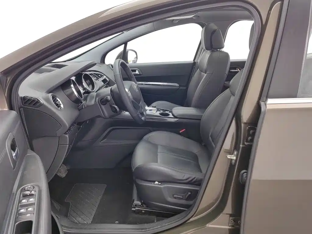 Peugeot 3008 — миниатюра 10