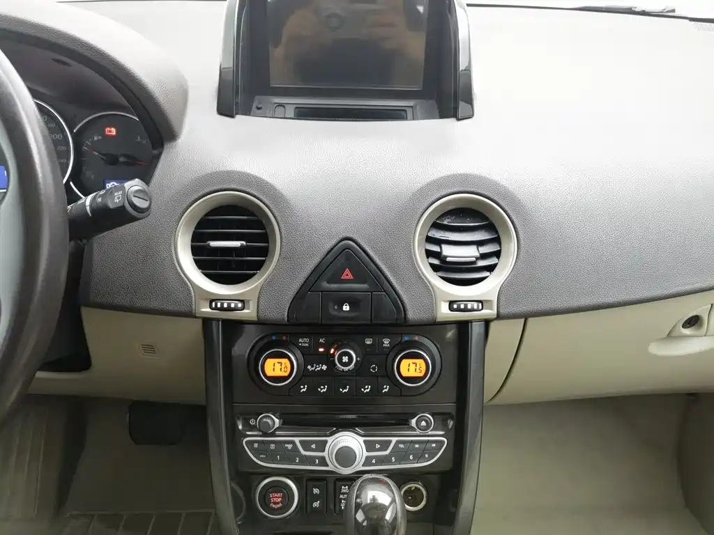 Renault Koleos (Import) — миниатюра 12