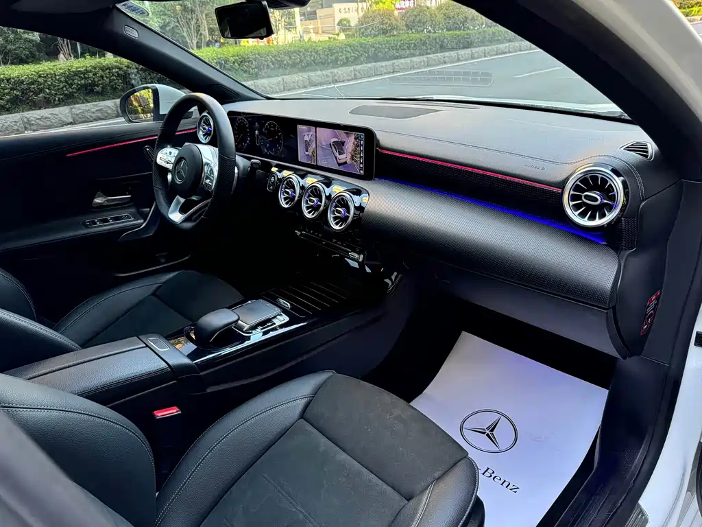 MERCEDES-BENZ A CLASS