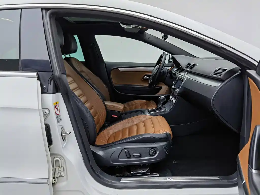 Volkswagen CC — миниатюра 23