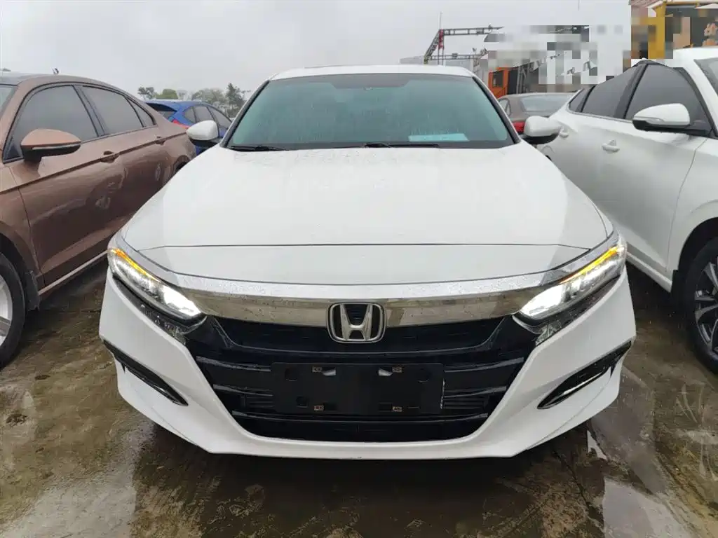 Honda Accord 2018 260TURBO Elite VI