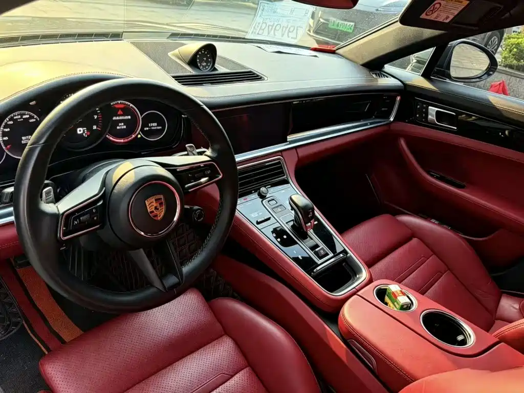 Porsche Panamera — миниатюра 2