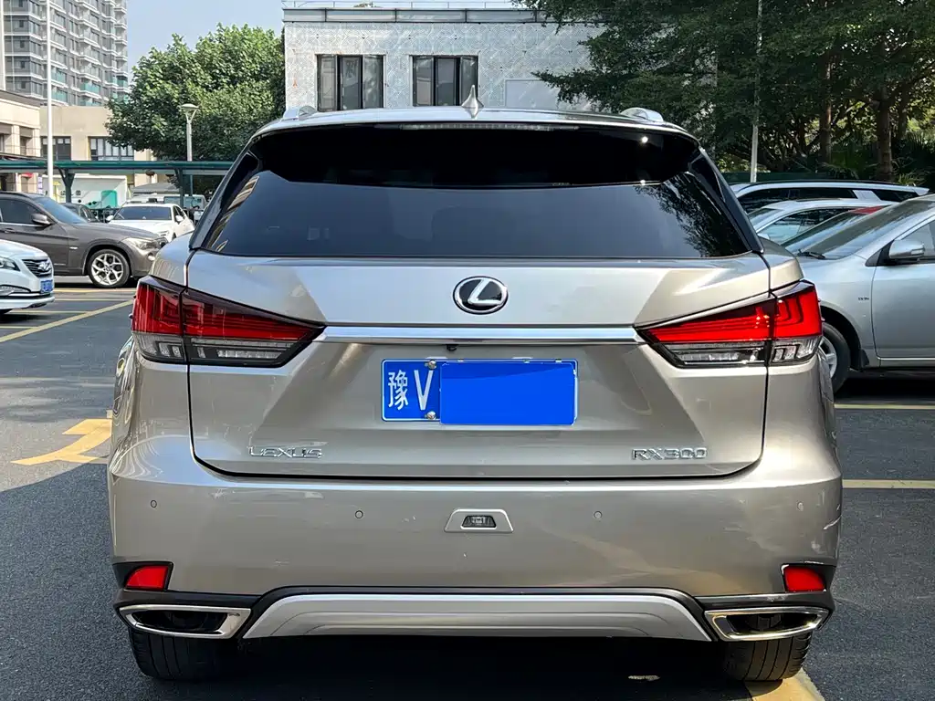 LEXUS RX