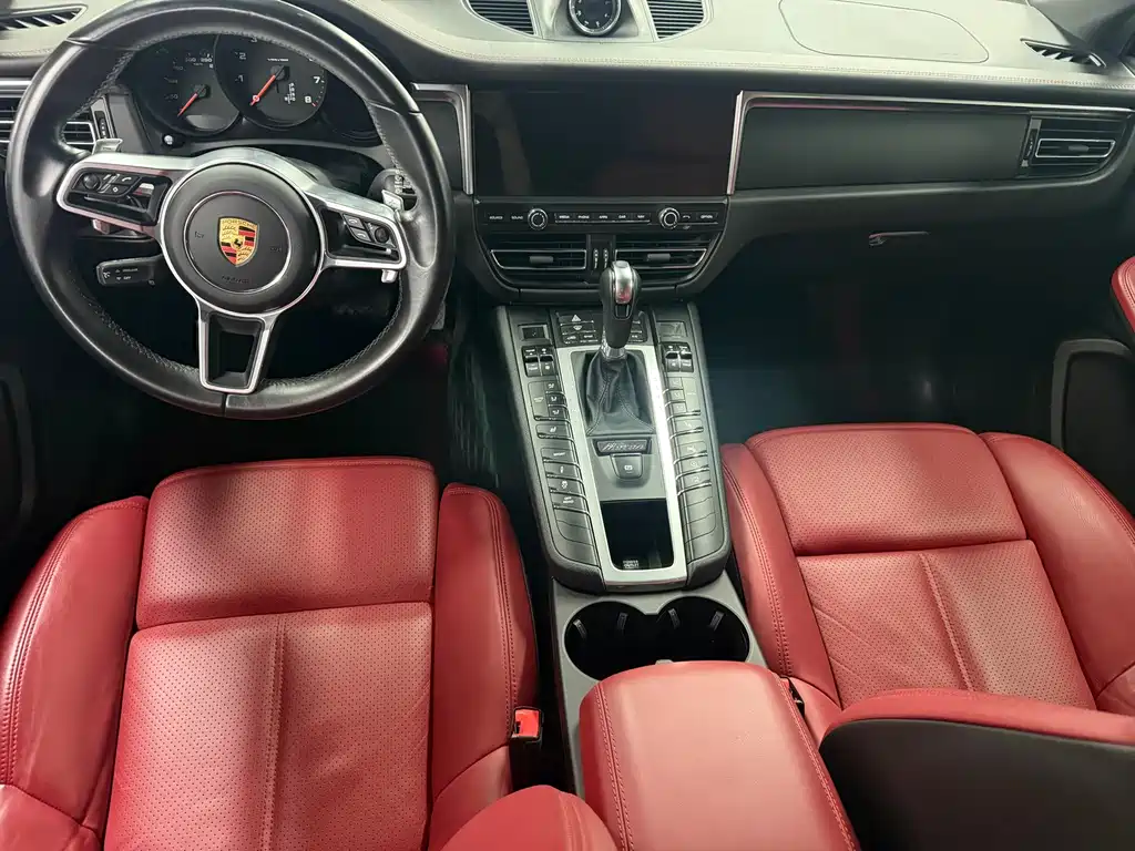 Porsche Macan — миниатюра 4