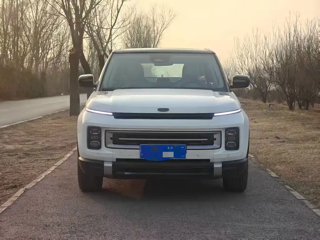 GEELY AUTOMOBILE GEELY ICON