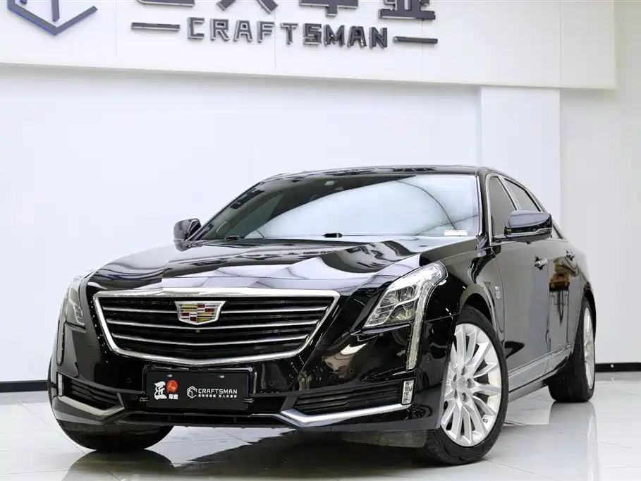 CADILLAC CT6