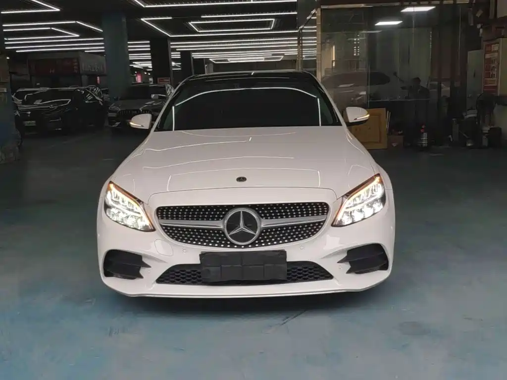 Mercedes-Benz C-Class — миниатюра 3