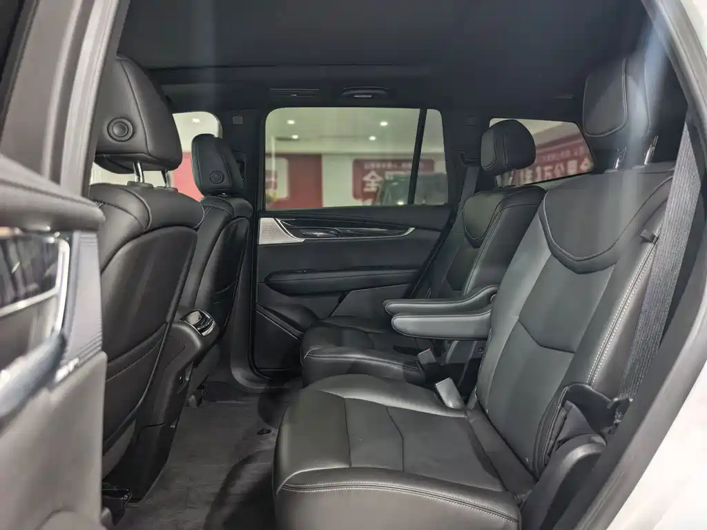 Cadillac XT6 — миниатюра 22