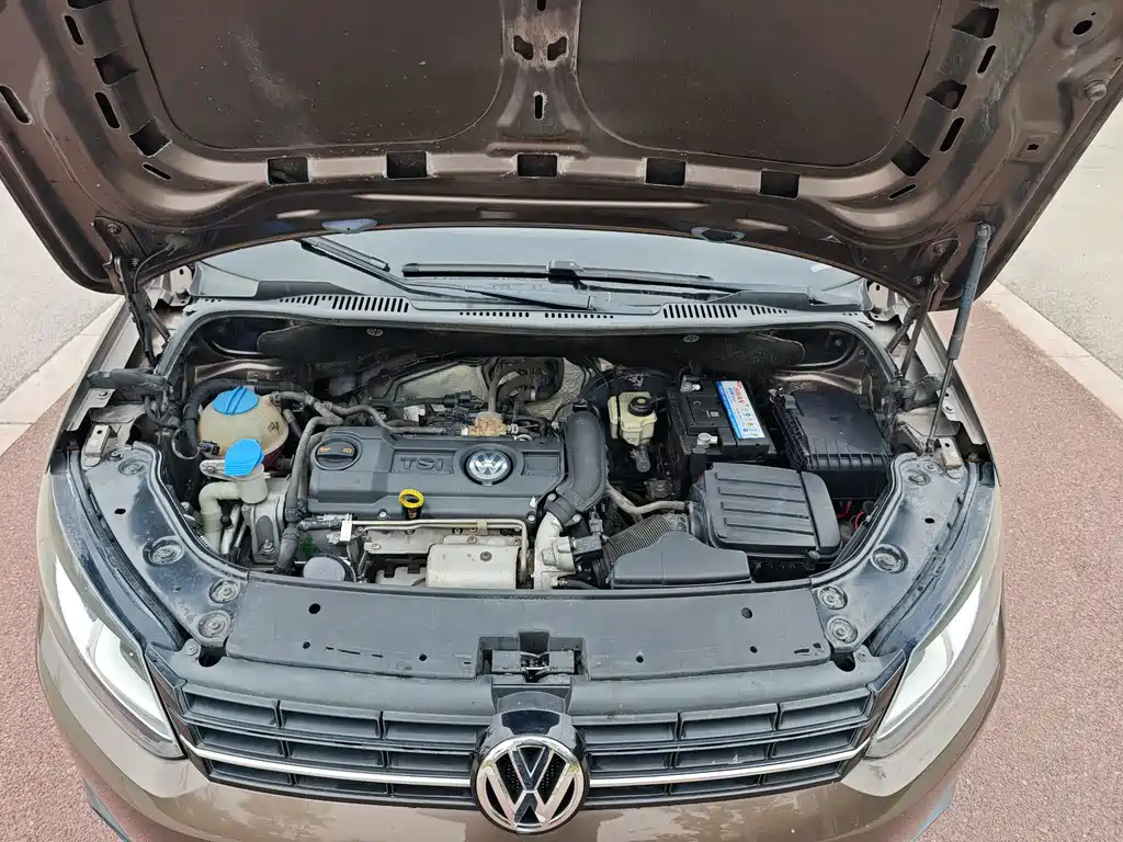 Volkswagen Touran — миниатюра 11