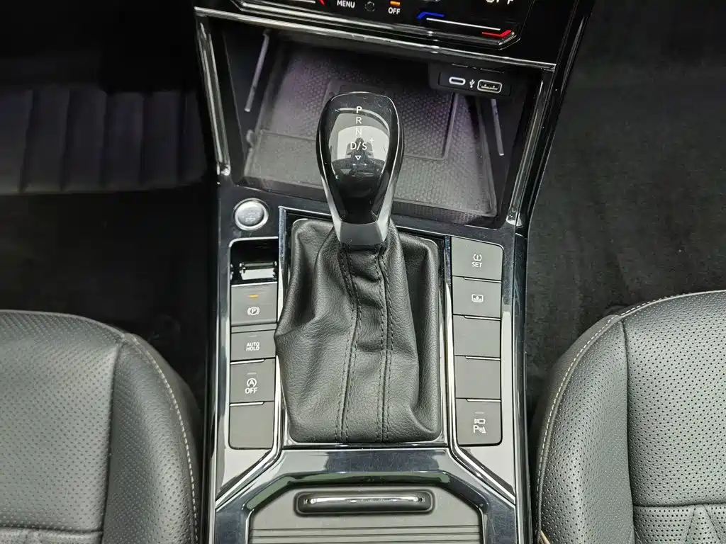 Volkswagen Passat — миниатюра 13