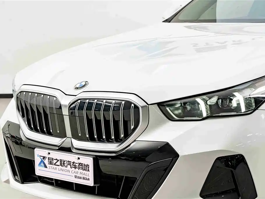 BMW 5 Series 5 2025 530Li Lead M Sport