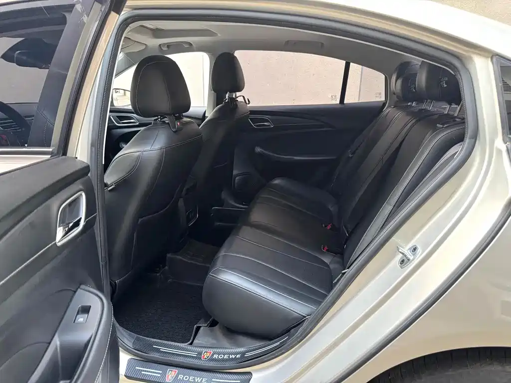 Roewe i5 — миниатюра 8