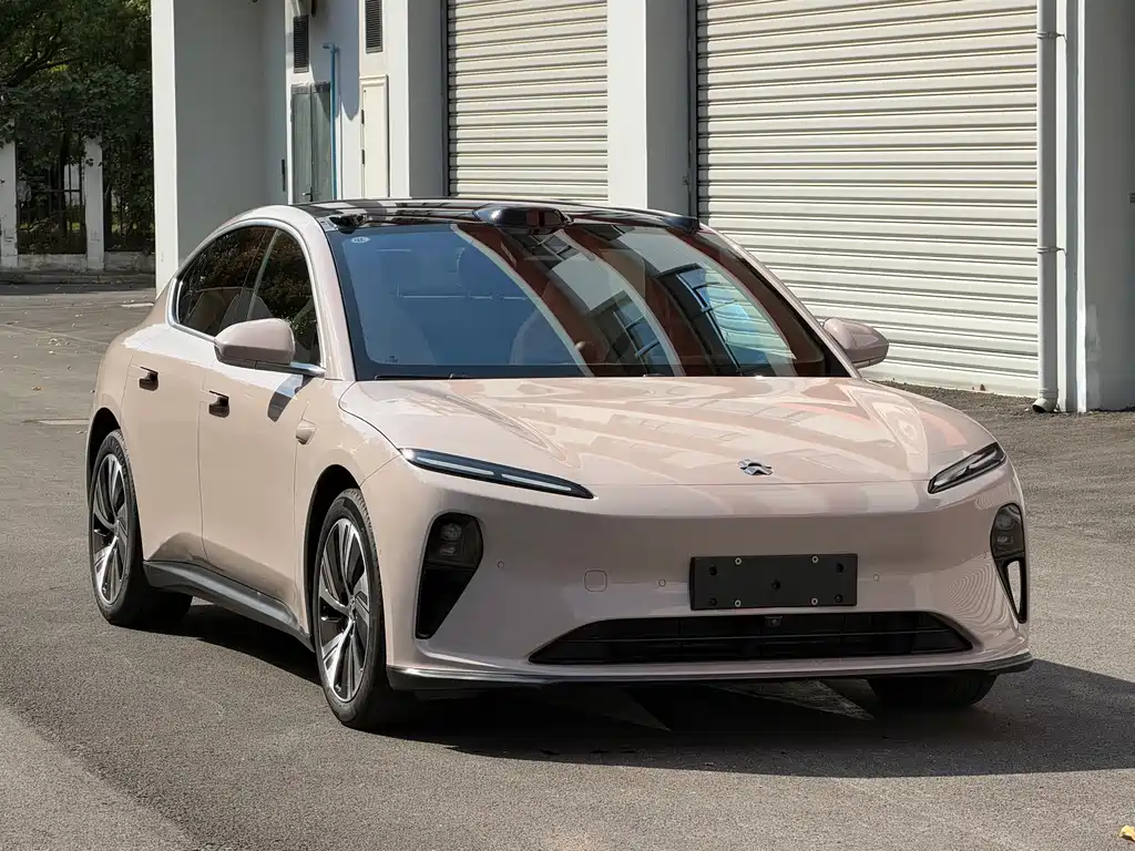 NIO ET5 — миниатюра 3