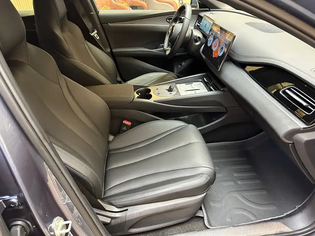 BYD SEAL 06 NEW ENERGY