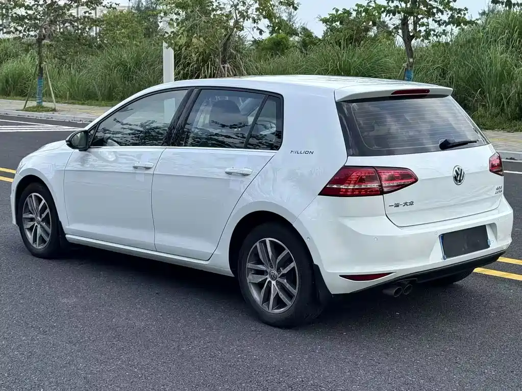 Volkswagen Golf — миниатюра 6