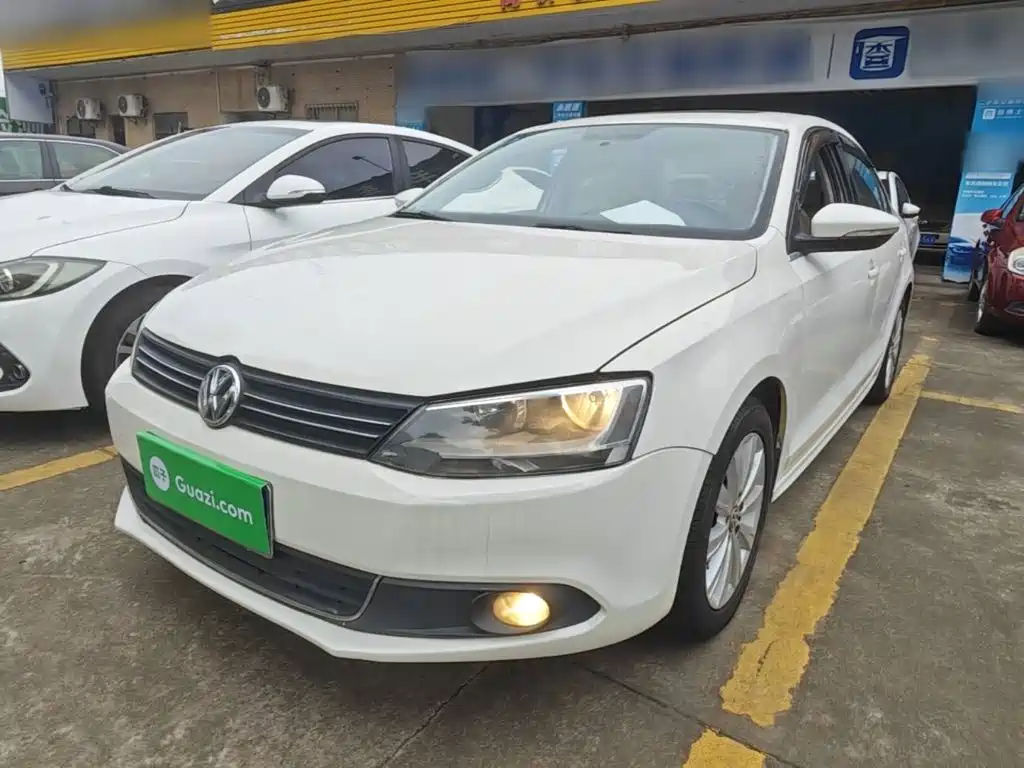 Volkswagen Sagitar