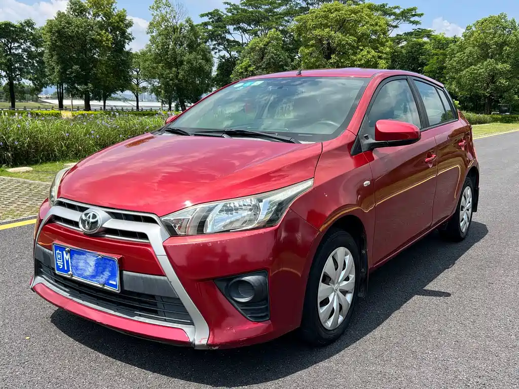 Toyota Yaris L — миниатюра 4