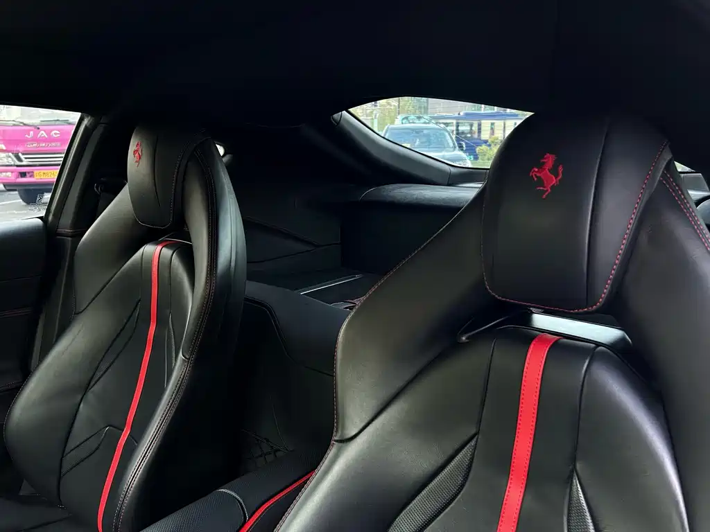 Ferrari 812 — миниатюра 16