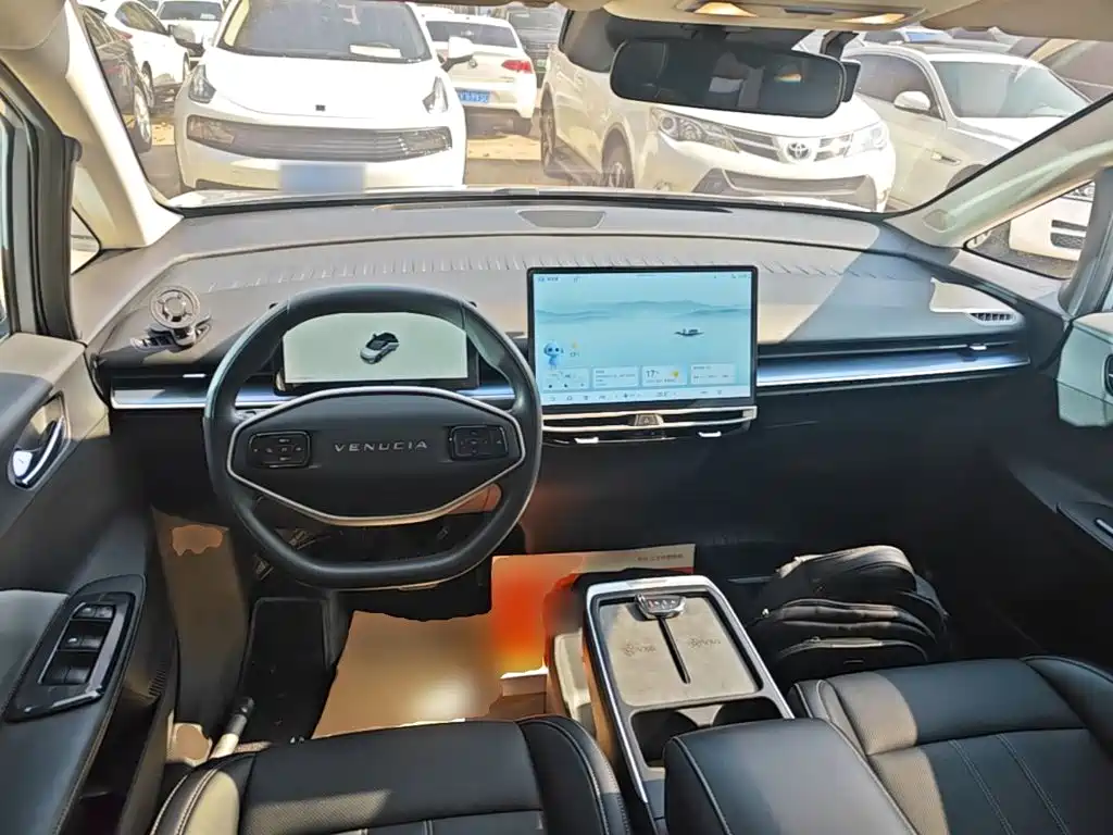 Venucia VX6 — миниатюра 10