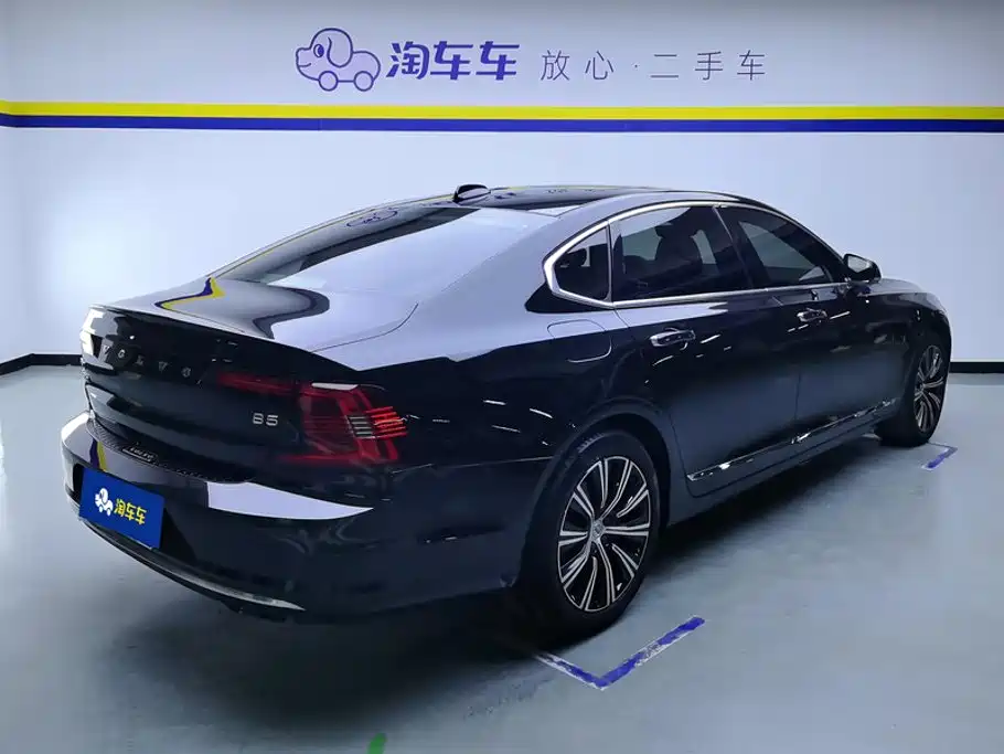 Volvo S90 — миниатюра 3