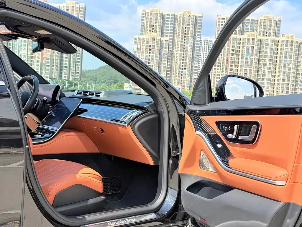 Mercedes-Benz S-Class — миниатюра 6