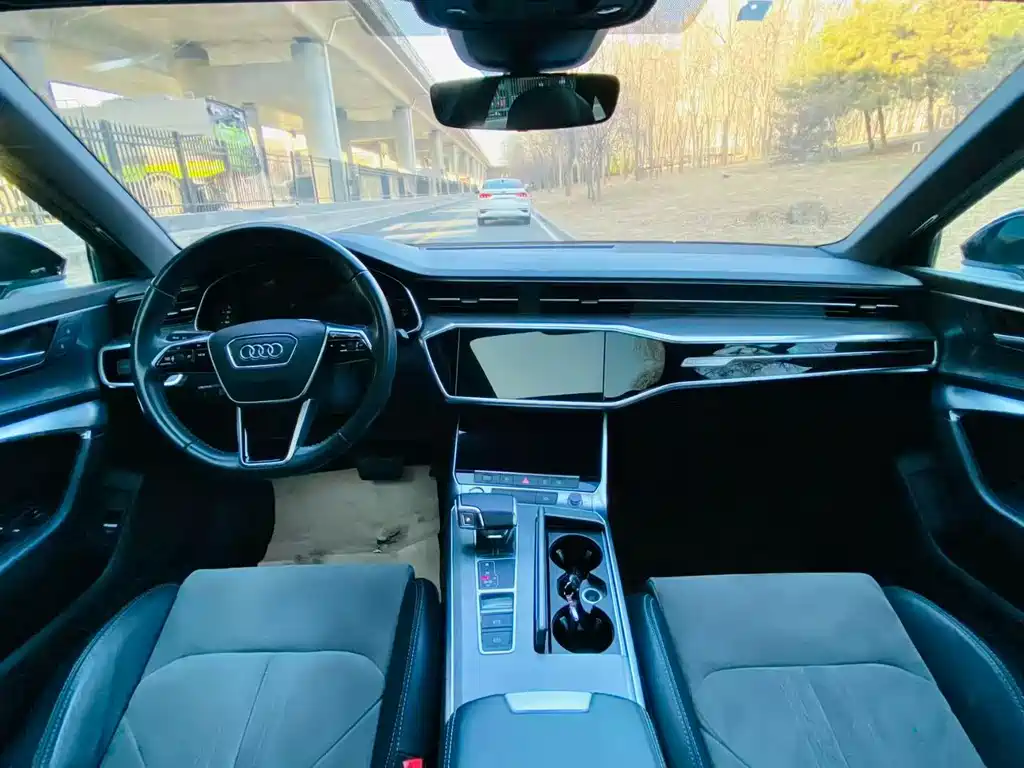 Audi A6L 2019 40 TFSI Luxury