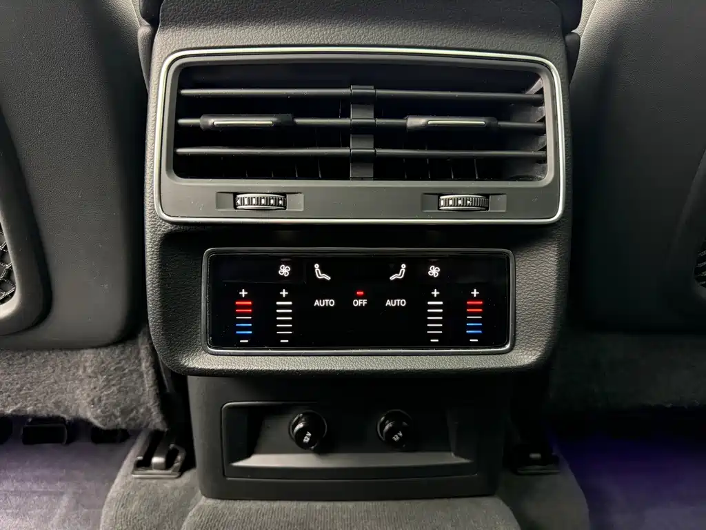 Audi Q7 — миниатюра 23