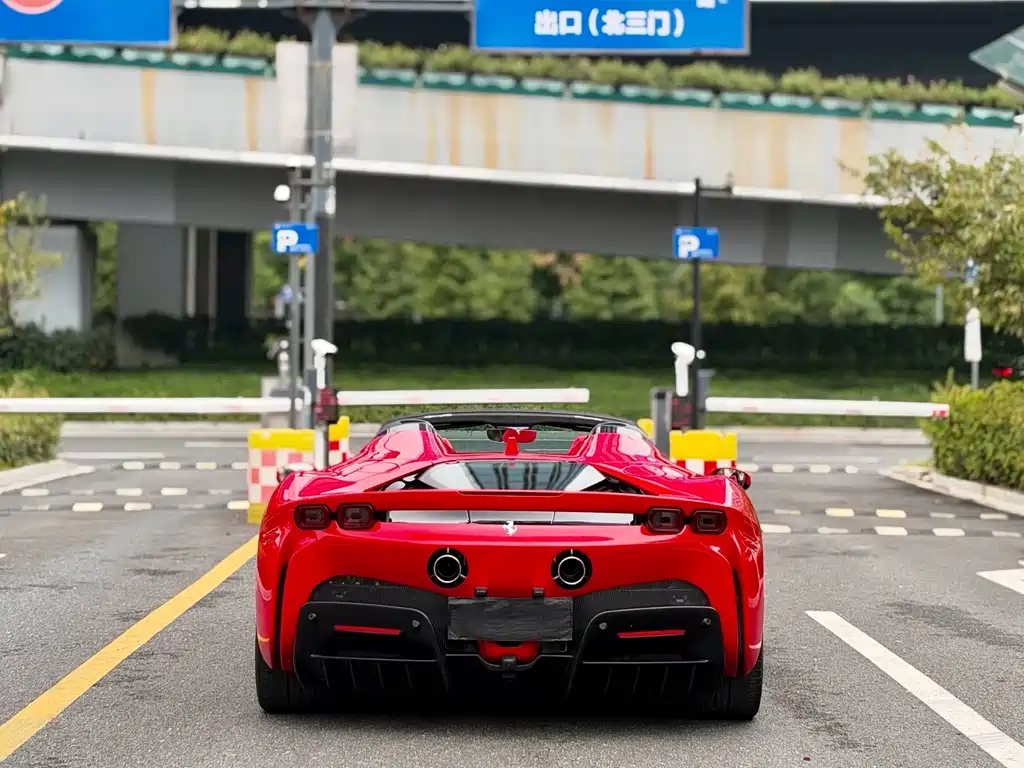 Ferrari SF90 — миниатюра 8
