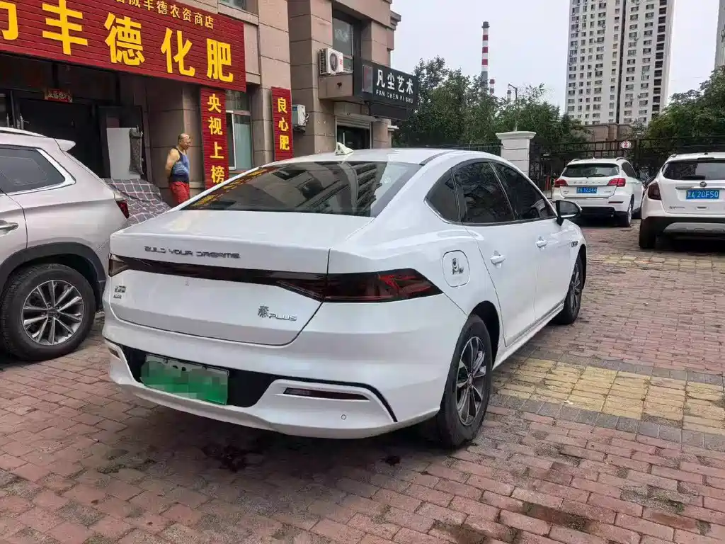 BYD Qin PLUS — миниатюра 7