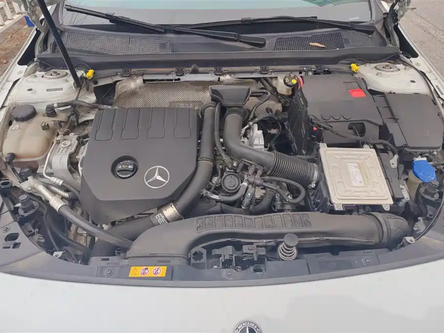 MERCEDES-BENZ A CLASS